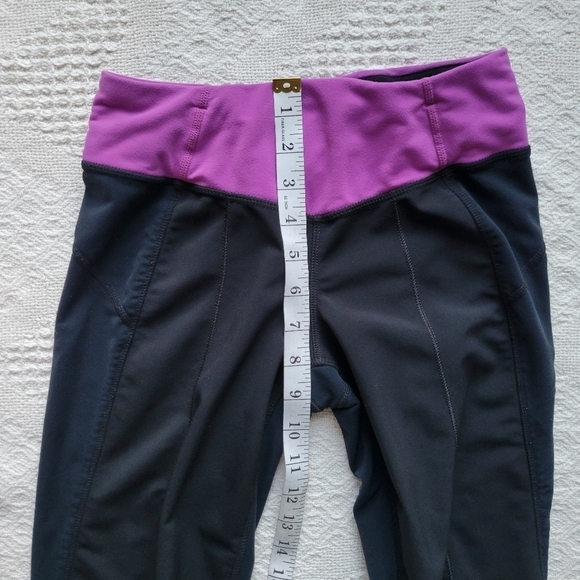 Lululemon Lined Outdoor Athletic Nylon Straight  Legged Legging - Picture 11 of 15